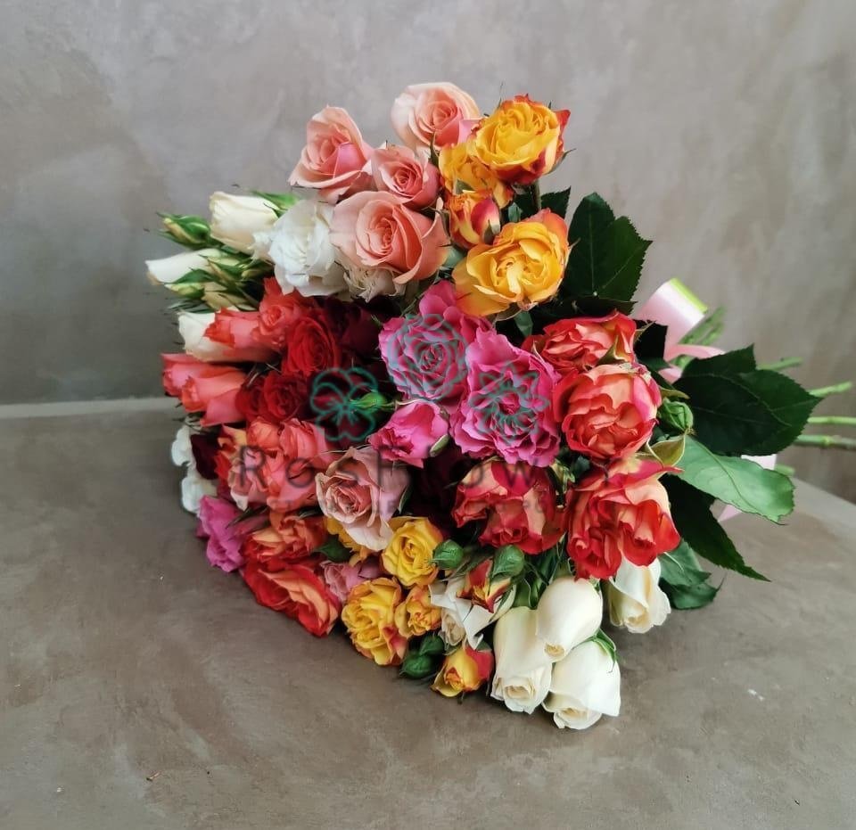 Букет цветов из: Розы в Волжском Самарской области