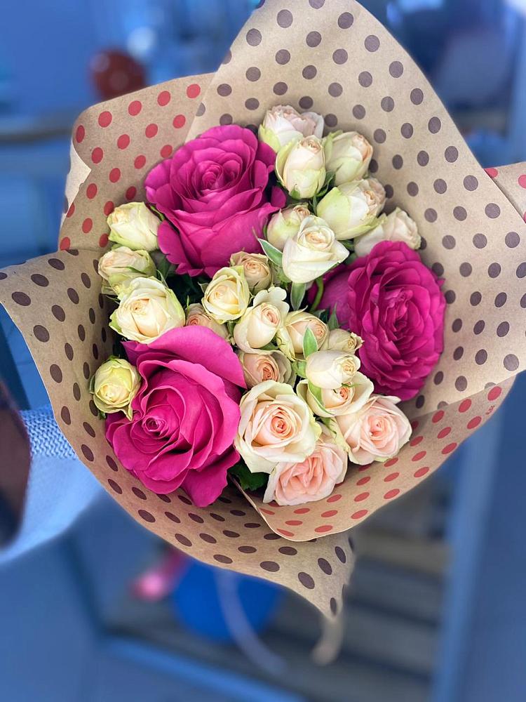 Букет цветов из: Розы в Волжском Самарской области