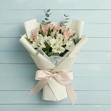 Букет цветов из:  Альстромерии в Волжском Самарской области