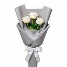 Букет 3 белые розы в Волжском Самарской области
