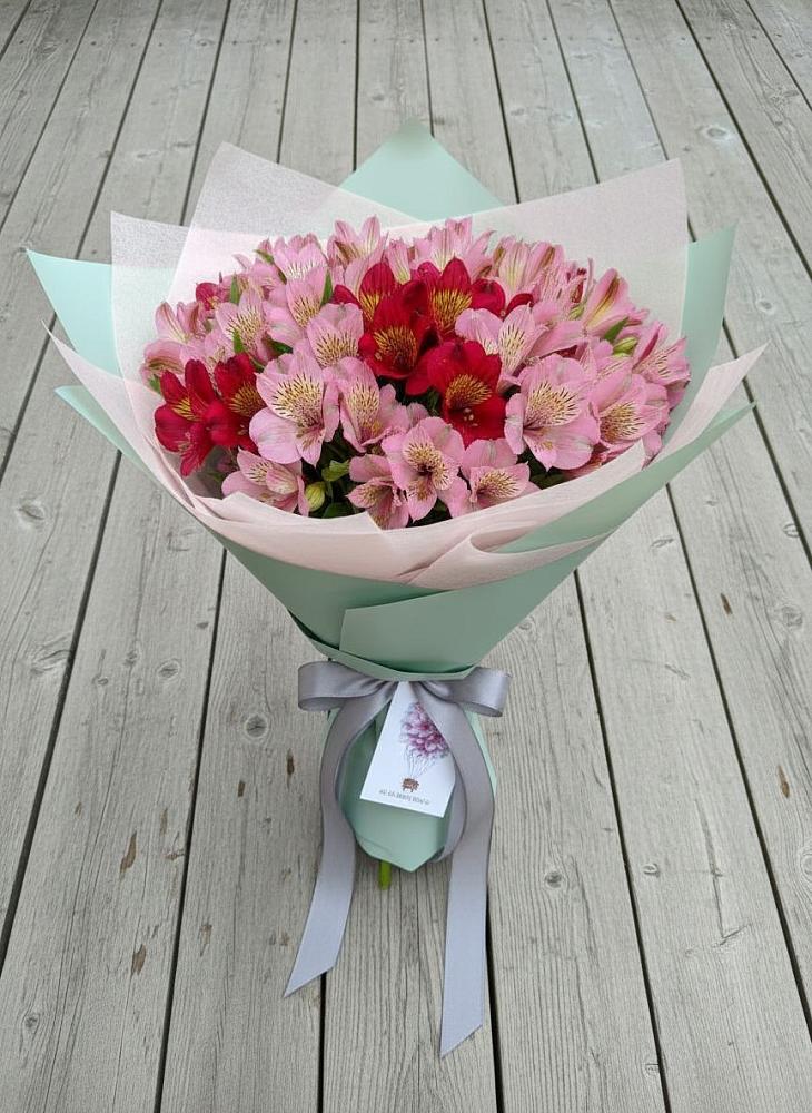 Букет цветов из: Альстромерии в Волжском Самарской области