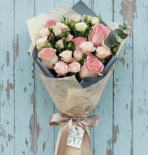 Букет цветов из:  Розы в Волжском Самарской области
