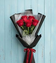 Букет цветов из:  Розы в Волжском Самарской области