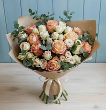 Букет цветов из:  Альстромерии и Розы в Волжском Самарской области