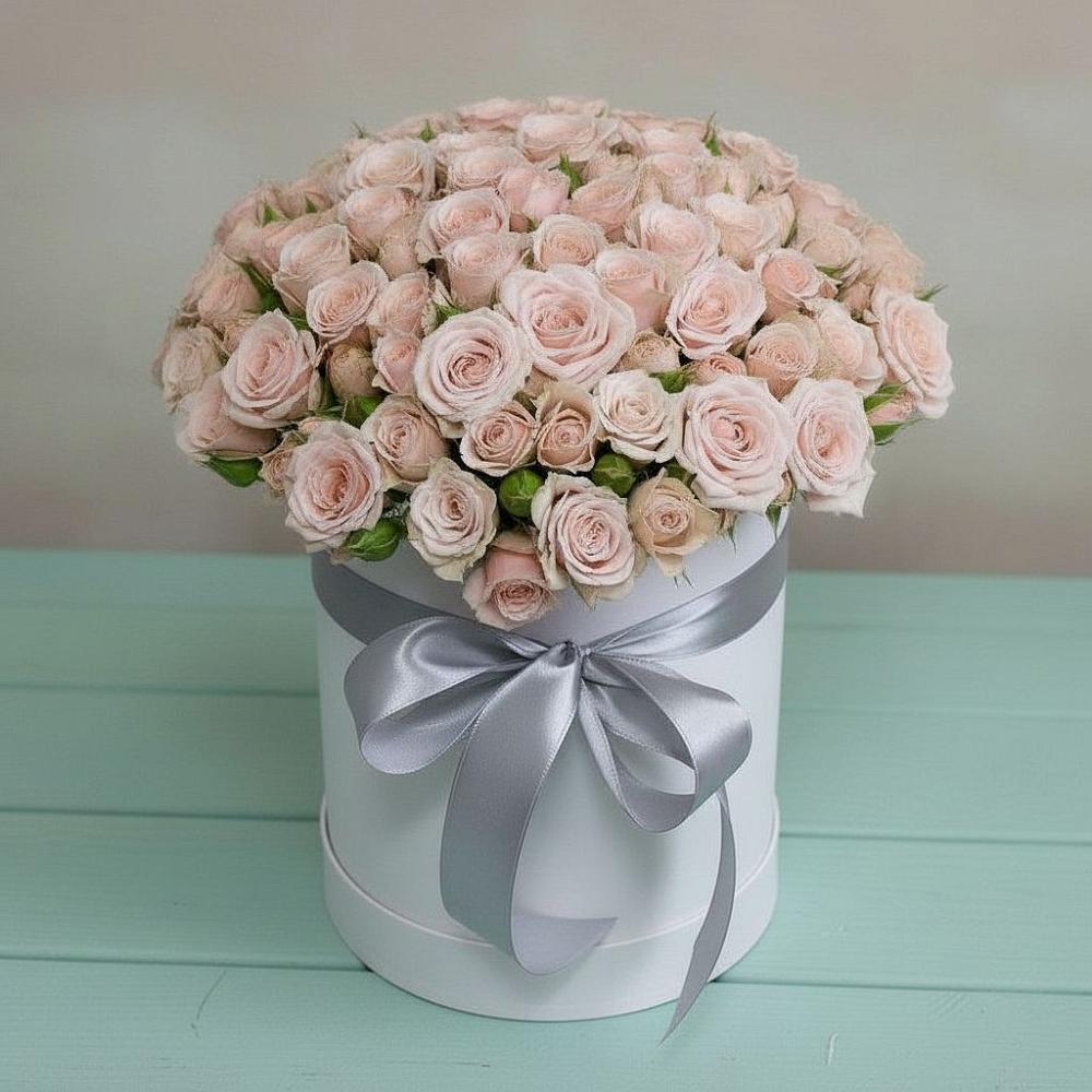 Цветочная композиция из Розы в шляпной коробке в Волжском Самарской области